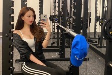 北海我是一名瑜伽锻练外加兼职模特(我是一名瑜伽锻练外加兼职模特小说)