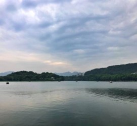 北海杭州自助游(杭州自助游旅游攻略)
