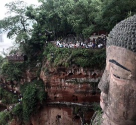 北海乐山旅游攻略(乐山旅游攻略1日游)