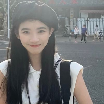 北海商务伴游带客户去看海豚表演