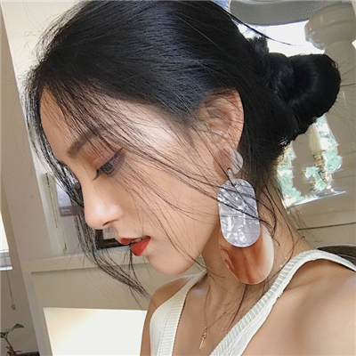 北海伴游女生张悦然的资料