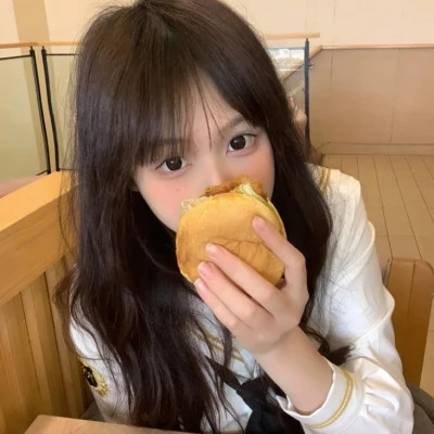北海伴游女生李心怡的资料