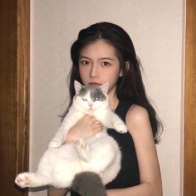 北海伴游女生杨芃寒的资料