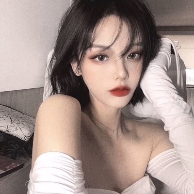 北海伴游女生李幻极的资料